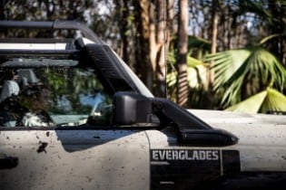2022 Ford Bronco® Everglades™ Desert Sand 